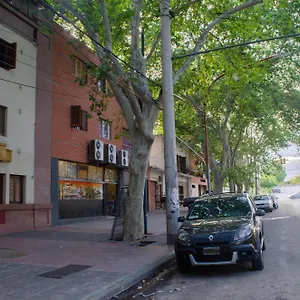 Departamento Amoblado En Pleno Centro De Mendoza. Apartamento